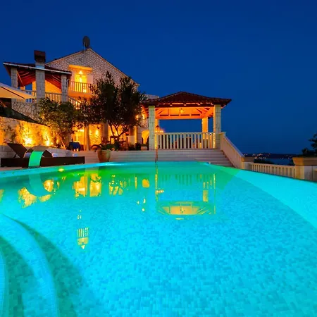 Vila Luxury With A Swimming Pool Soline, Dubrovnik - 3548 Mlini